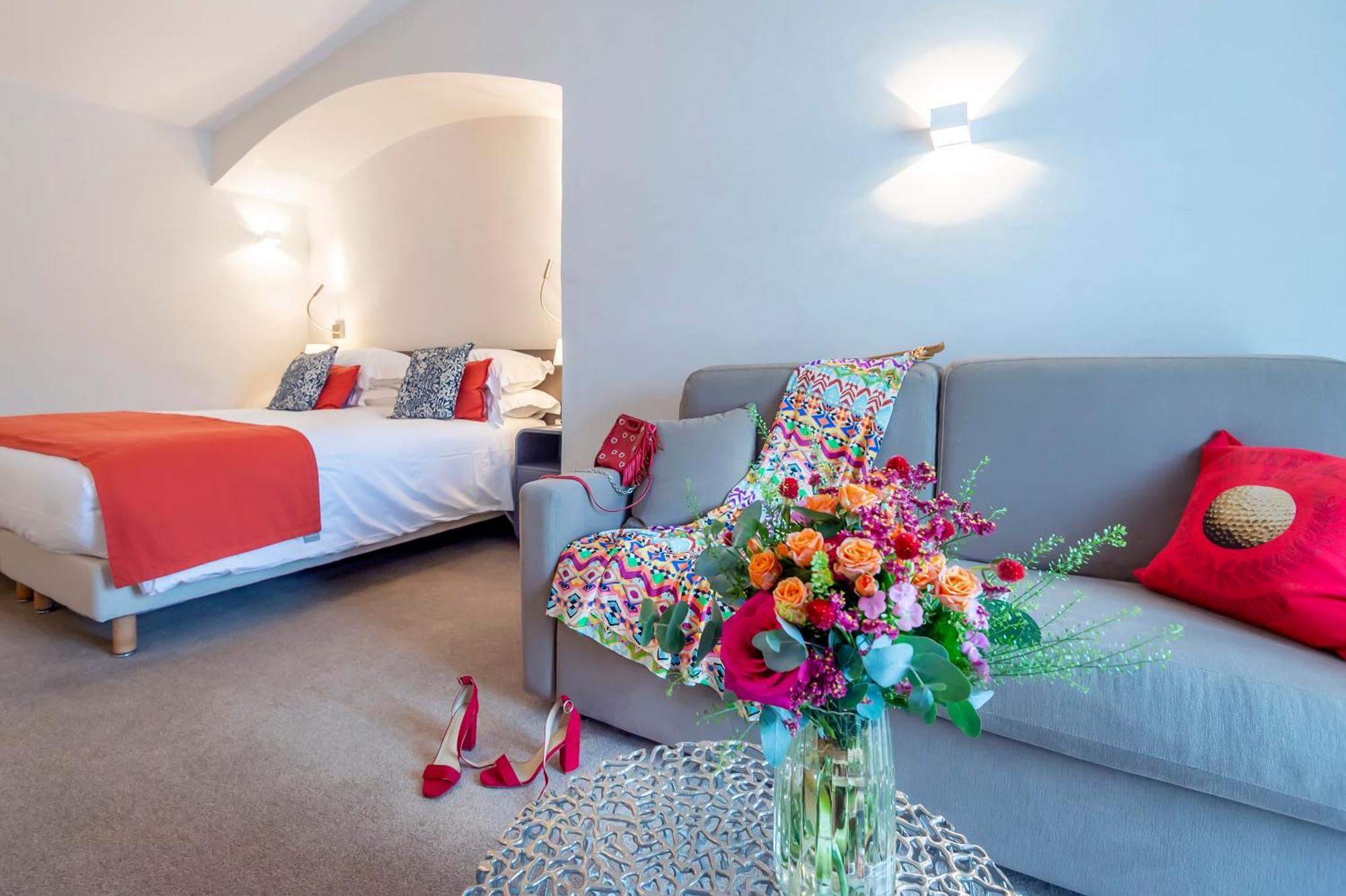 Hotel Golf & Spa Chateau De La Begude The Originals Collection Valbonne Luaran gambar
