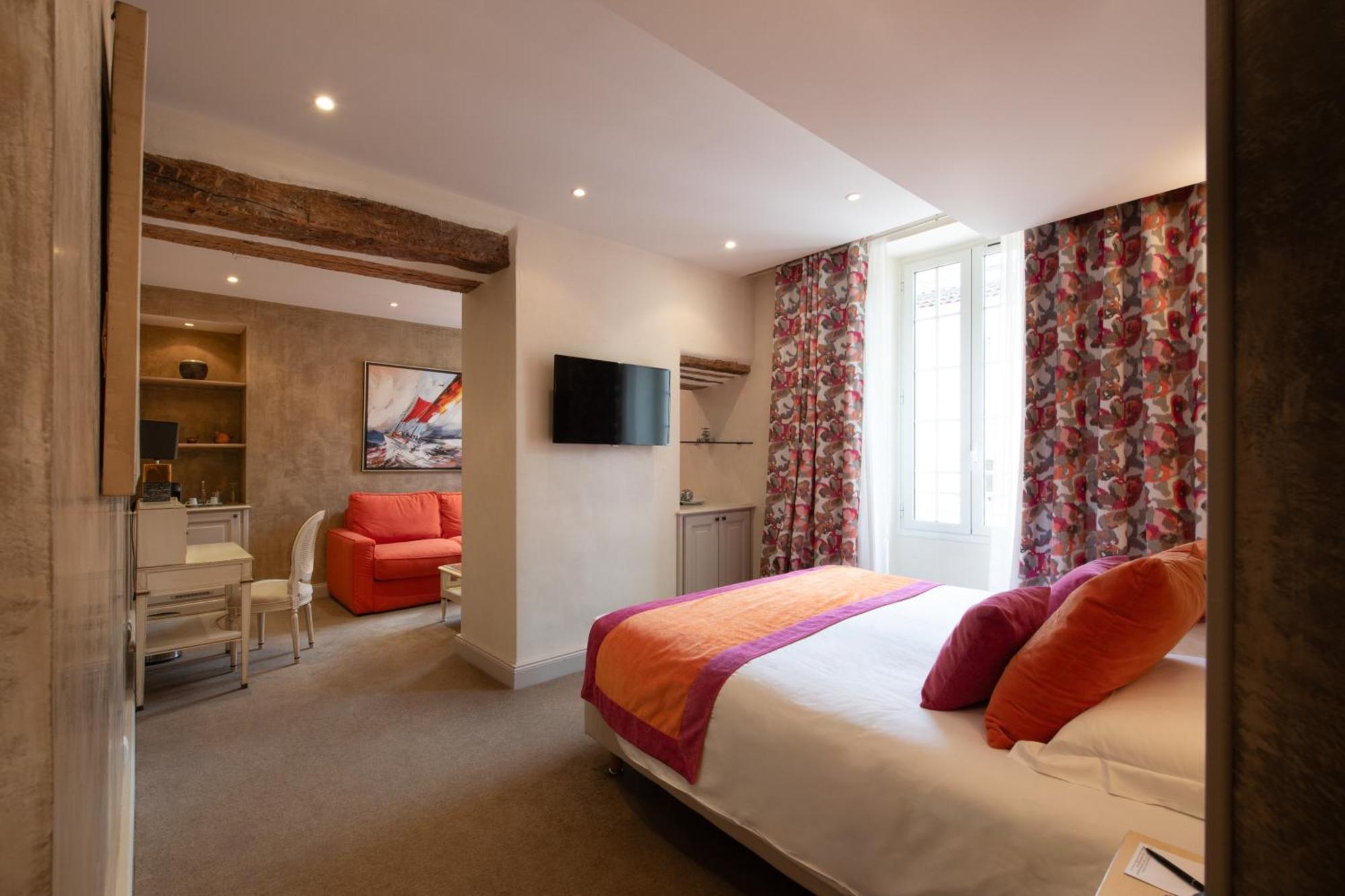 Hotel Golf & Spa Chateau De La Begude The Originals Collection Valbonne Luaran gambar