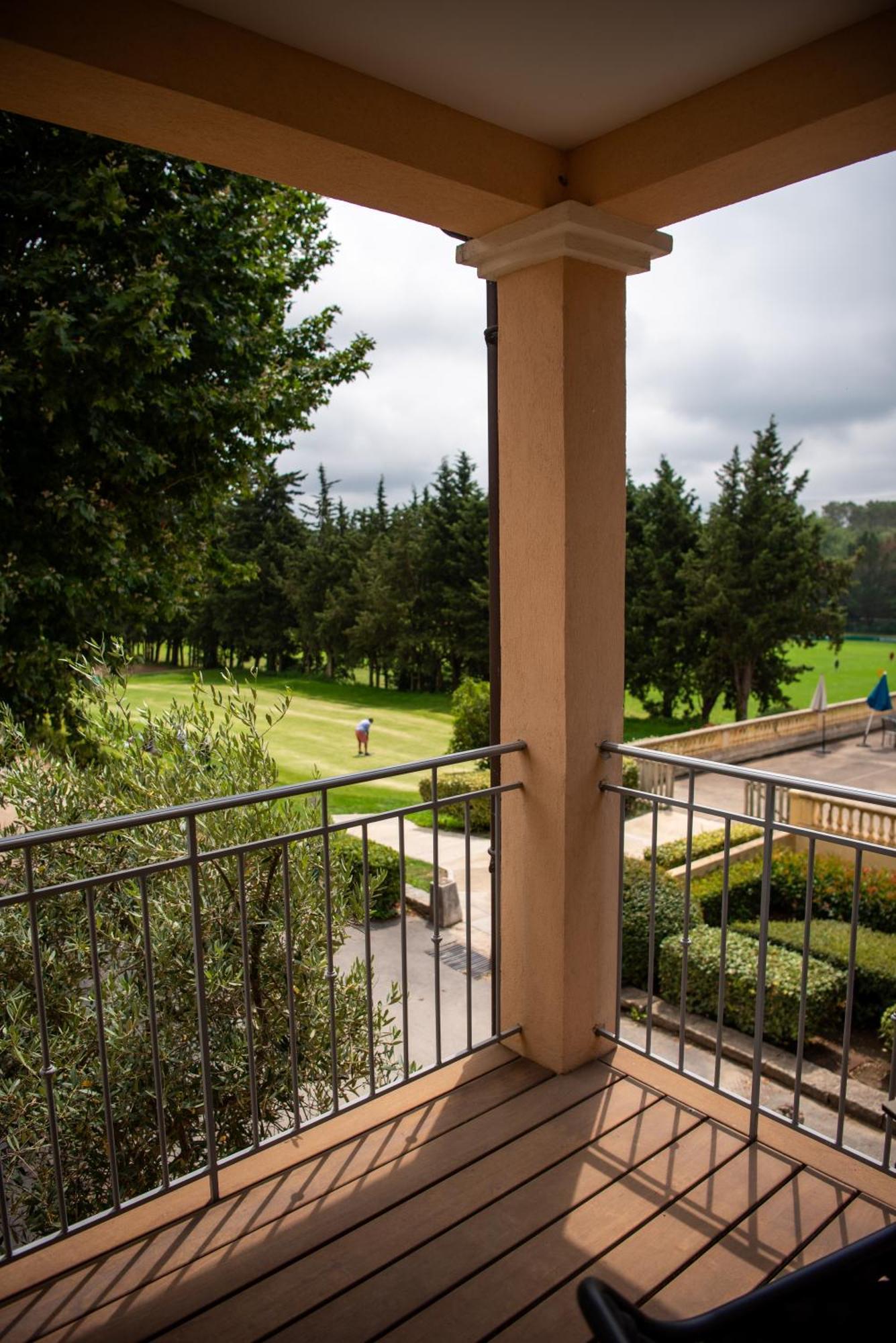 Hotel Golf & Spa Chateau De La Begude The Originals Collection Valbonne Luaran gambar