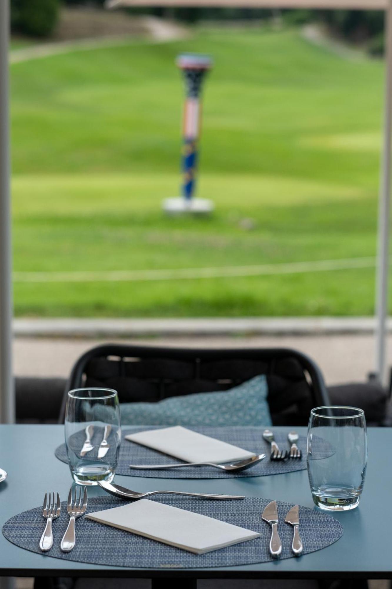 Hotel Golf & Spa Chateau De La Begude The Originals Collection Valbonne Luaran gambar