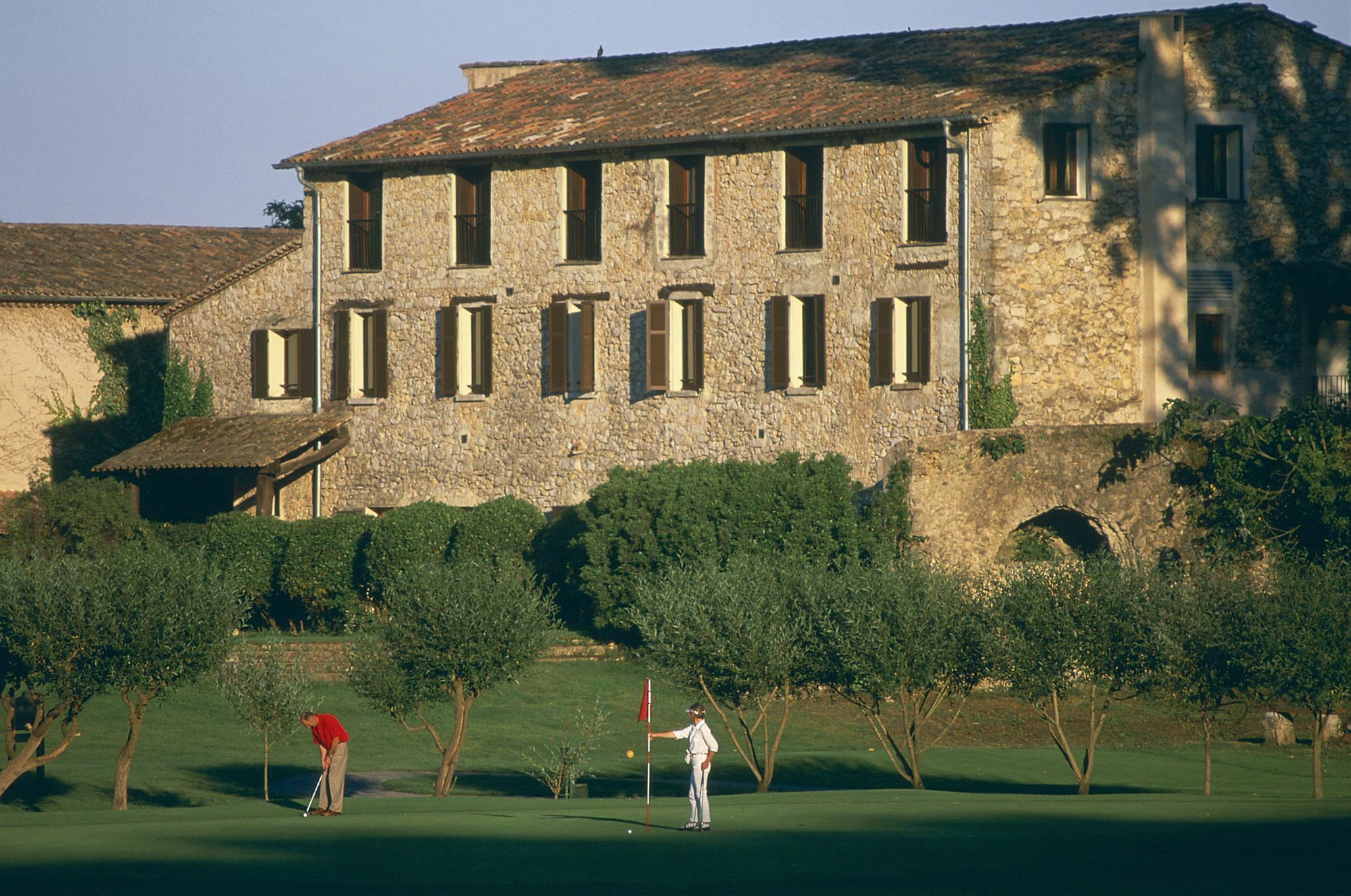 Hotel Golf & Spa Chateau De La Begude The Originals Collection Valbonne Luaran gambar